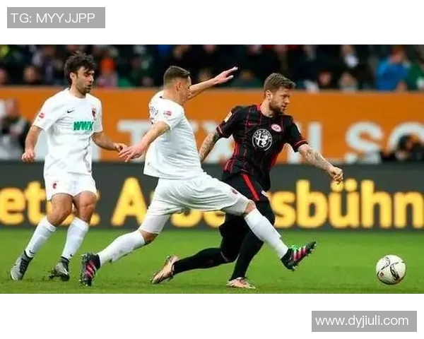 奈梅亨与海尔蒙特的精彩对决揭示了足球战术与团队合作的重要性 奈梅亨与海尔蒙特的精彩对决揭示了足球战术与团队合作的重要性